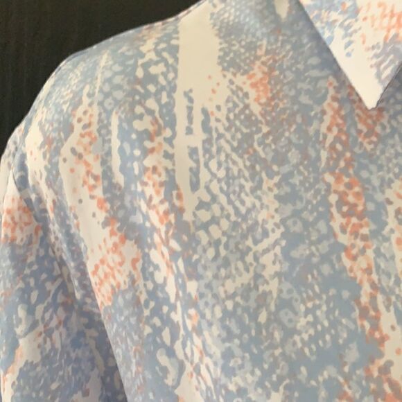 Nine West Abstract Watercolor Button-Down Blouse — Size XS - Picture 3 of 7